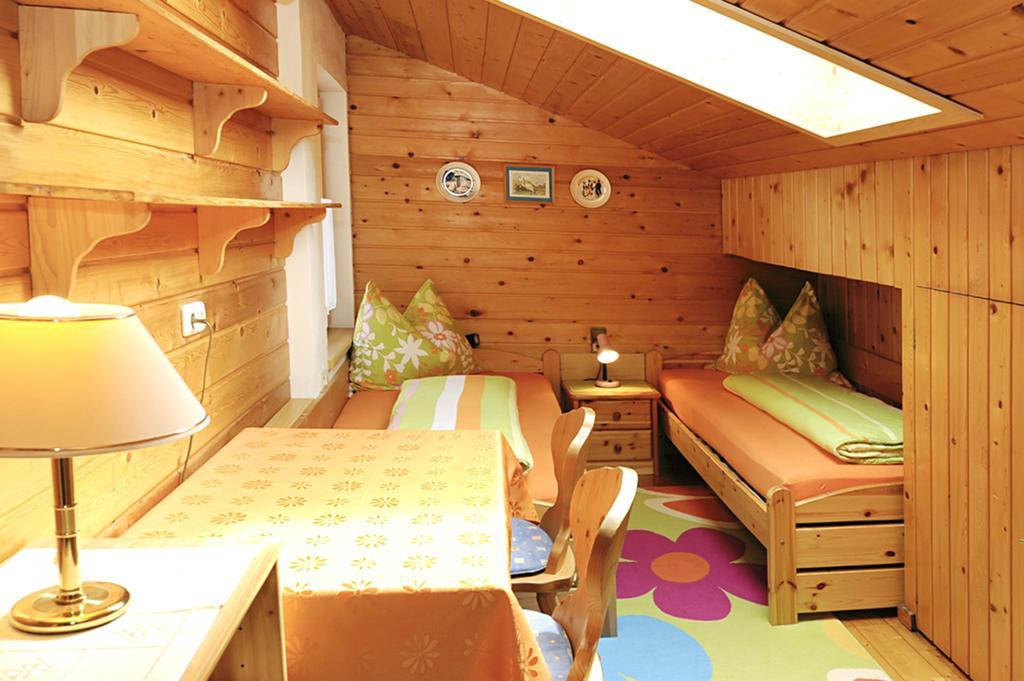 Apartamento Haus Natalie Bartholomäberg Habitación foto
